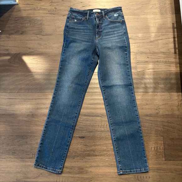 sofia by sofia vergara Denim - Sofia Vergara Eden 90’s Straight High Rise Jeans EUC